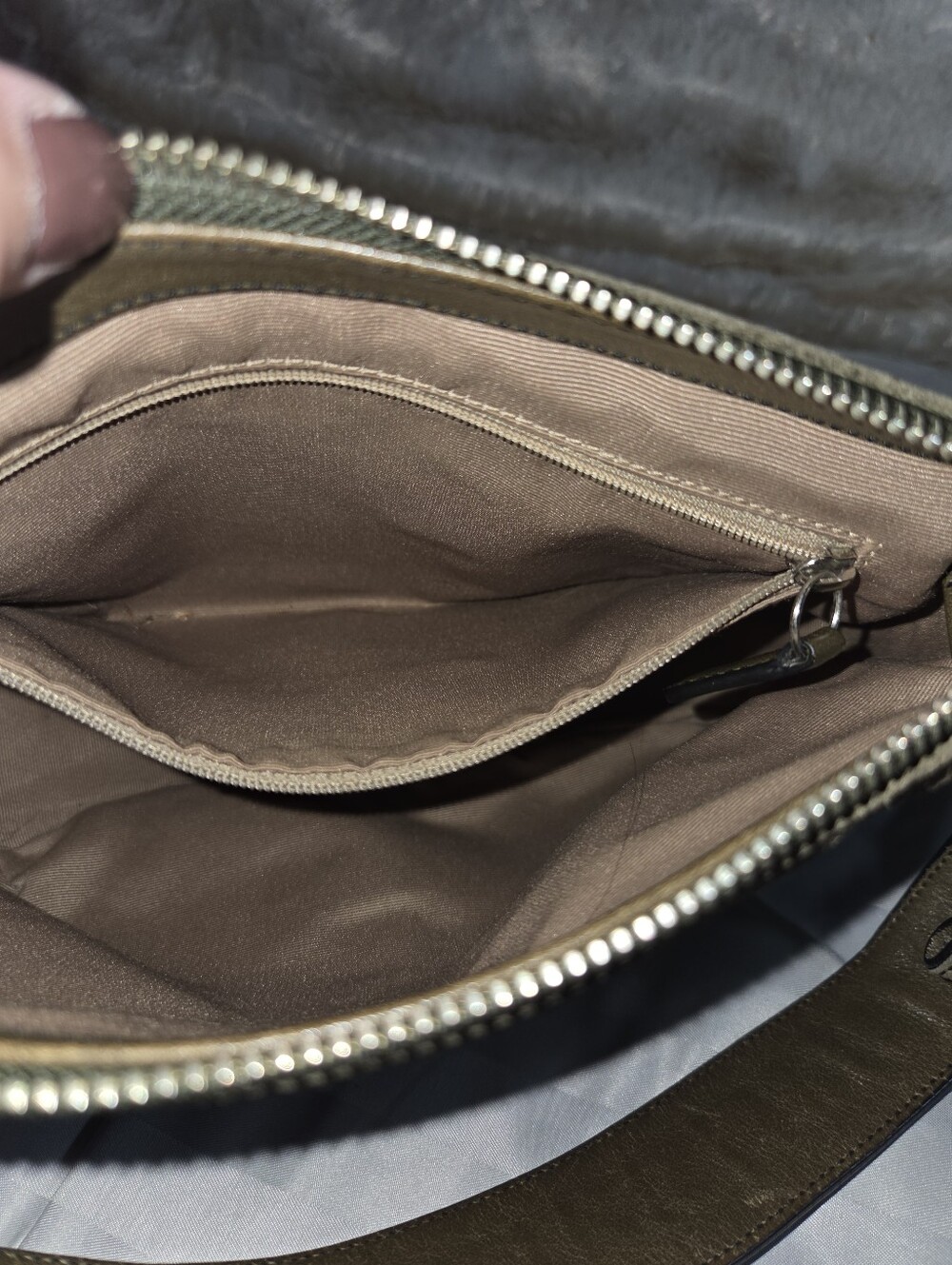 Coach Chelsea Optic Signature Bag - Picture 12 of 13